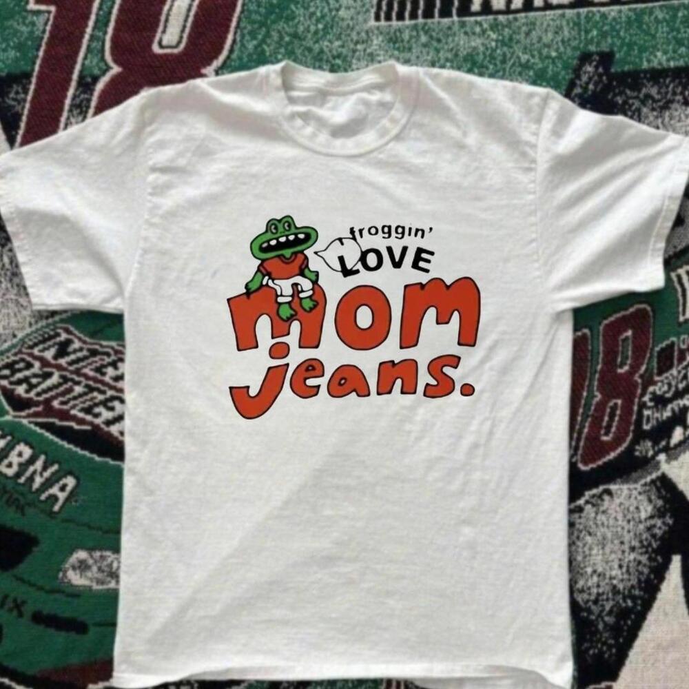 Gildan Men White T-Shirt, White & Red Graphic Tee